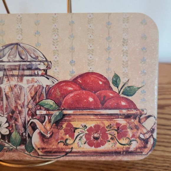 Vintage Tin Box Company 1983 Tin Country Farmhouse Apple Candles Cinnamon - Picture 5 of 11